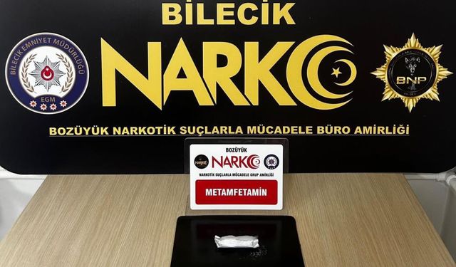 Bilecik'te yakalanan şüphelinin üzerinde uyuşturucu madde ele geçirildi