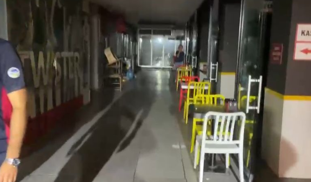 Çark Caddesi'nde dönercide yangın paniği