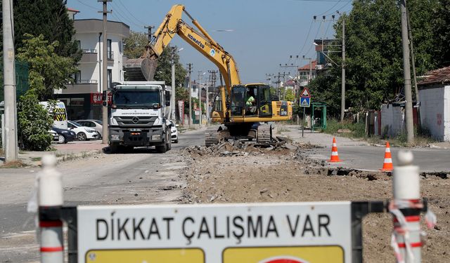 Erenler Küpçüler Caddesi’nde yenileme çalışmaları başladı