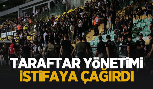 Taraftar yönetimi istifaya çağırdı