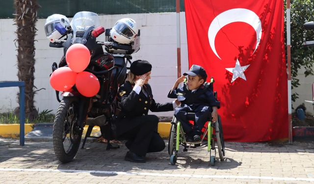 14 yaşındaki Süleyman'ın askerlik hayali böyle gerçek oldu!