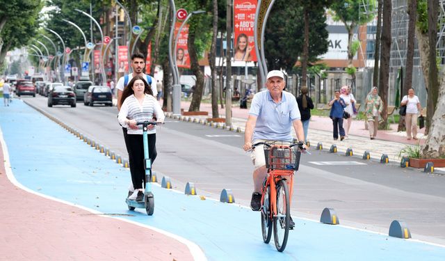 Turuncu bisikletler yoğun ilgi görüyor