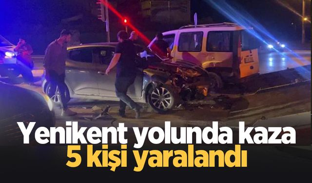 Yenikent yolunda feci kaza: 5 yaralı