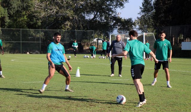 Sakaryaspor'da primler ödendi