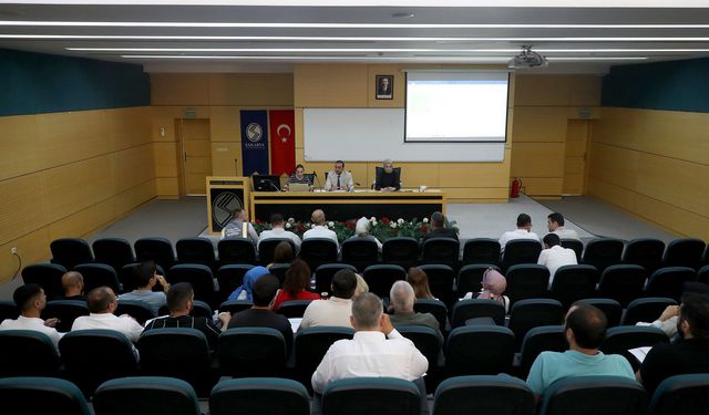 Büyükşehir Sakarya’nın geleceğini akıl, bilim ve istişareyle belirliyor