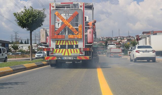 Büyükşehir yeni eğitim dönemi öncesi şehrin çehresini değiştiriyor