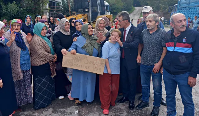 Erenler'de doğalgaz eylemi: Mahalleli yolu kapattı