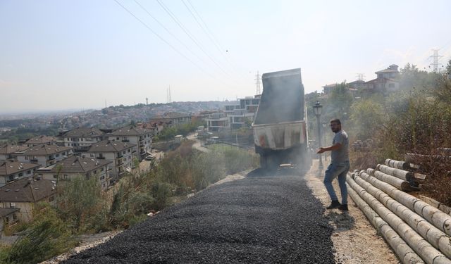 Serdivan'da yollar yenileniyor