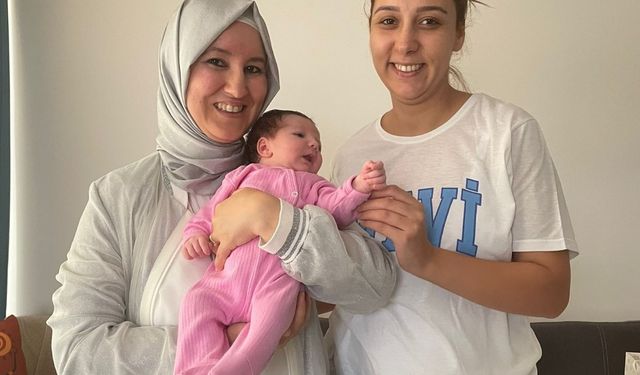 Erenler'de 'hoş geldin bebek' ziyaretleri devam ediyor