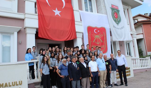 Atatürk Anadolu Lisesinden anlamlı ziyaret