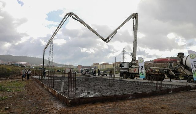 Ferizli'de cezaevinin karşısına sosyal tesis inşaatı başladı