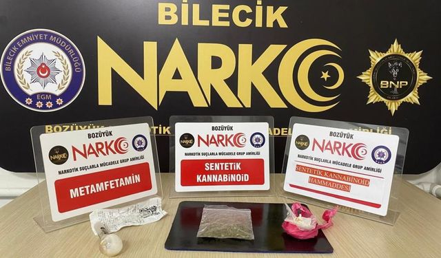 Bilecik'te şüpheli araç içinde uyuşturucu çıktı