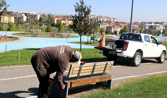 Büyükşehir’den şehrin dört bir yanına sonbahar dokunuşu