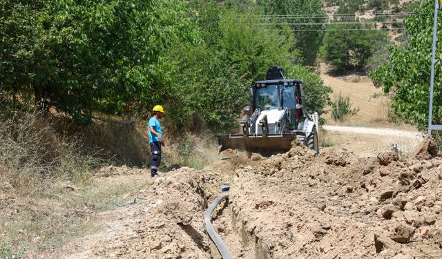 Hark Mahallesi’nin 2 bin metrelik yeni içme suyu hattında sona gelindi