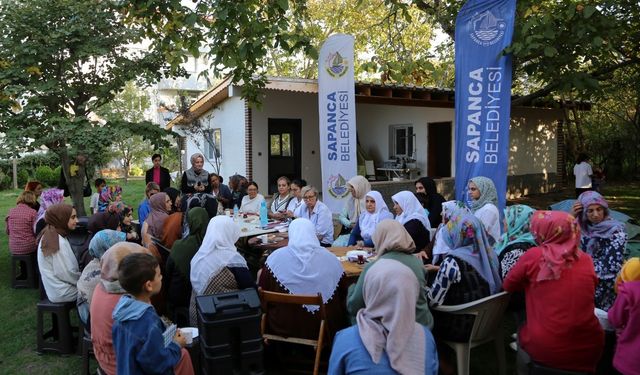 Sapanca Belediyesi’nden meme kanseri farkındalık eğitimleri