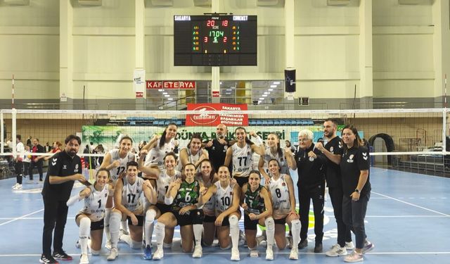 Sakarya Voleybol, namağlup lider Göztepe’ye konuk oluyor