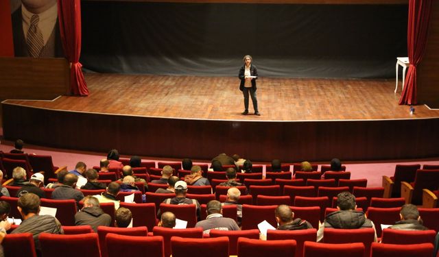 Serdivan Belediyesi hizmet içi eğitimlerine devam ediyor