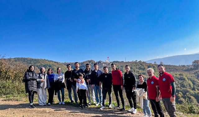 Sivil toplum ve üniversite iş birliğinde doğa yürüyüşü