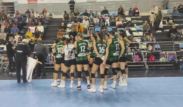 Sakarya Voleybol İstanbul deplasmanına gidiyor