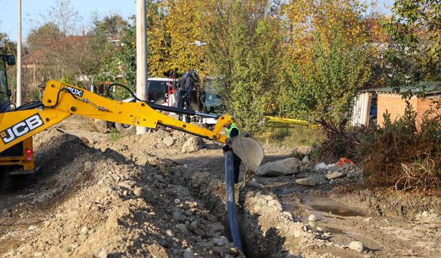 Karacasu Caddesi’nde altyapı tamam sıra üstyapıda