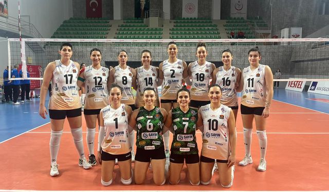 Sakarya Voleybol’dan net galibiyet: Beykoz Belediye'yi 3-0’la geçti!