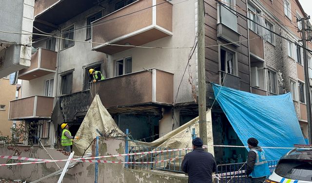 Patlamanın meydana geldiği binada hasarın şiddeti ortaya çıktı