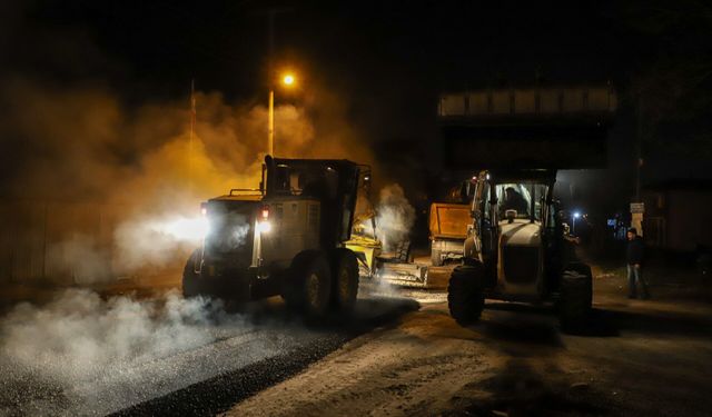 Altyapısı tamamlanan 18 Nisan Caddesi’ne 750 ton asfalt