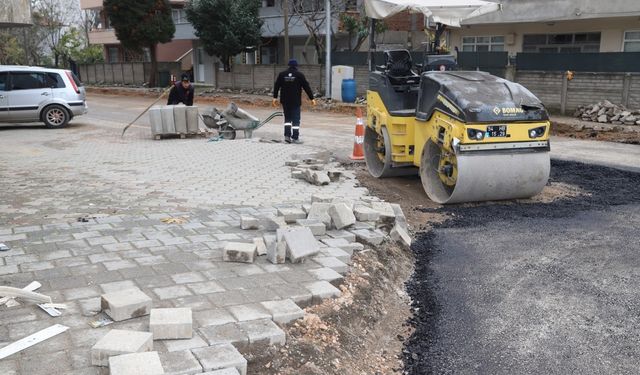 Hendek'te çalışmalar mahalle mahalle devam ediyor