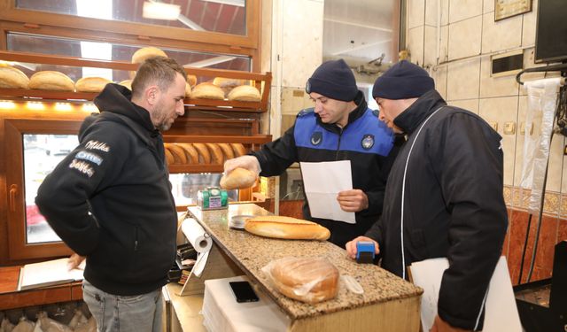 Arifiye Zabıtası fırınları denetledi