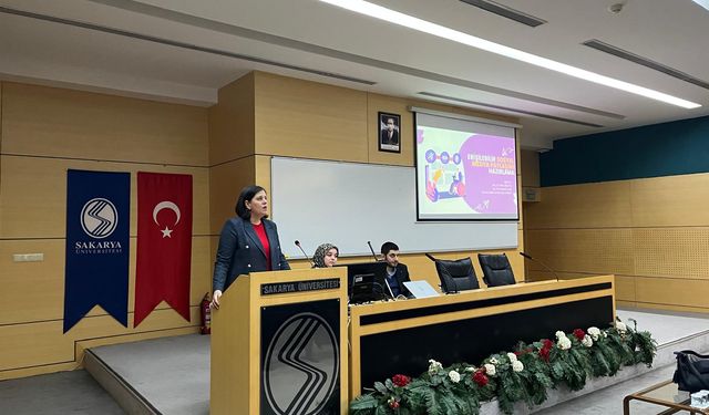 Sakarya Üniversitesinde "Erişilebilir Sosyal Medya Paylaşımı Hazırlama" eğitimi