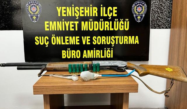 Polislerin şüphelendiği araçta uyuşturucu çıktı