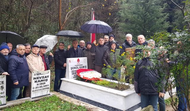 Geyveli Şehit Teğmen Şenol Kamış anıldı