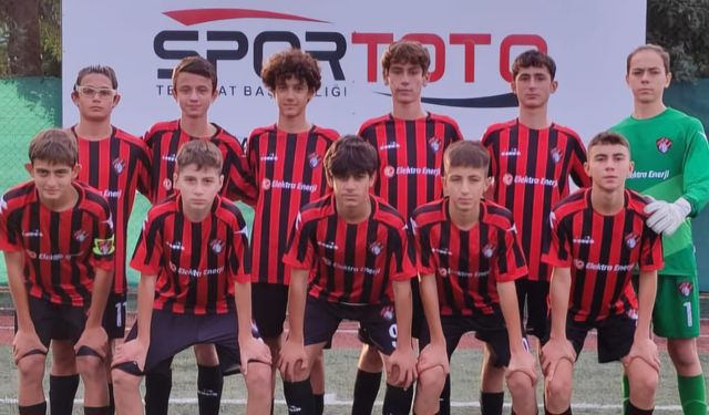 Erenler 54 SK U14 Takımı Sakarya Şampiyonu oldu!