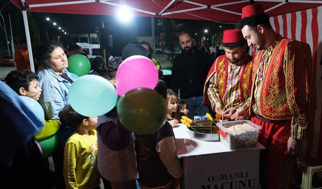 Sakarya’da Ramazan’ın neşesini şehrin dört bir yanına taşıyorlar: Gösteriler, oyunlar, ikramlar…