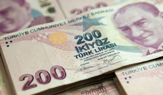 Yaşlı aylığı ve engelli aylıkları hesaplara yatıyor