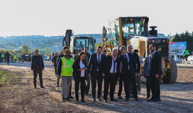Başkan Alemdar:“Öz kaynaklarımızla şehrimiz ulaşımına yeni bir soluk getiriyoruz”