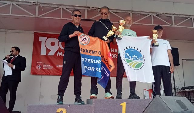 Büyükşehir sporcuları madalya kürsüsünü boş bırakmıyor