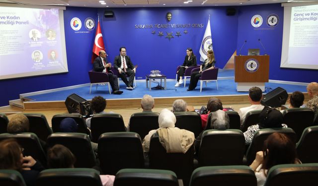 Rekabetçi Ekonomide Kadın ve Genç Girişimciliğinin Önemi SATSO’da değerlendirildi