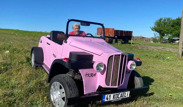 Gören bir daha bakıyor: Çapa makinesi motoruyla klasik otomobil yaptı