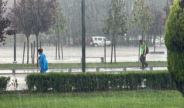 Batı Karadeniz’de sel ve su baskını uyarısı