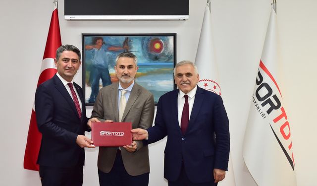 Sakarya’ya yeni spor yatırımları: Gençlik ve Spor Bakanlığı protokolü imzalandı