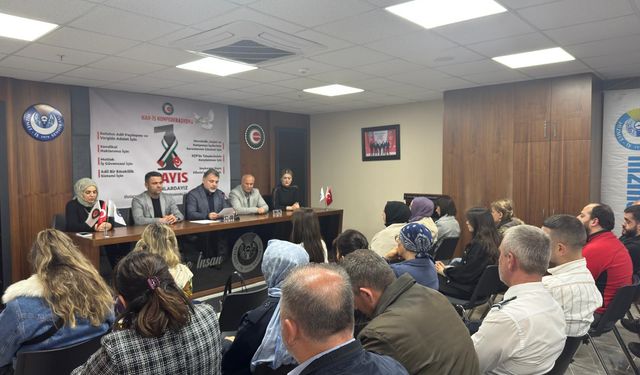 HAK-İŞ Konfederasyonu 1 Mayıs'ı kutladı