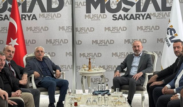 Sakarya Trabzonlular Derneği’nden MÜSİAD'a hayırlı olsun ziyareti