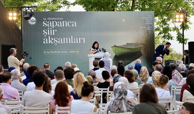 Şiirin ruhu yeniden Sakarya’da canlandı: Uluslararası Sapanca Şiir Akşamları 24’üncü kez…
