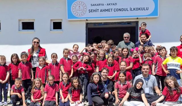 Miniklerin hayalindeki oyun alanlarını oluşturdular