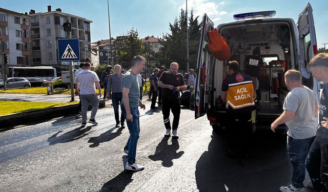 Otobüsün çarptığı yaşlı adam hayatını kaybetti
