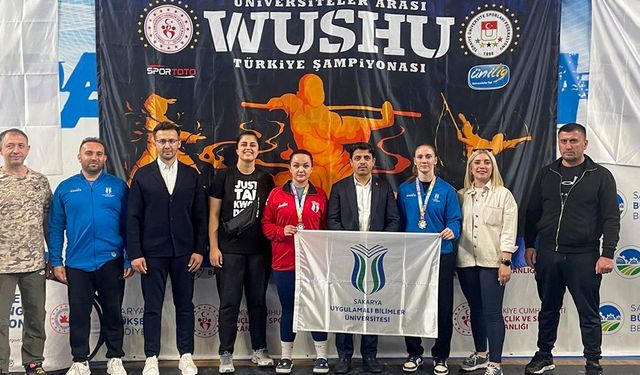 Wushu Kung-Fu’da iki gümüş madalya kazandılar