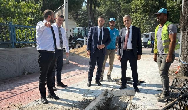 Başkan Alemdar metrobüs hattı çalışmalarını yerinde inceledi