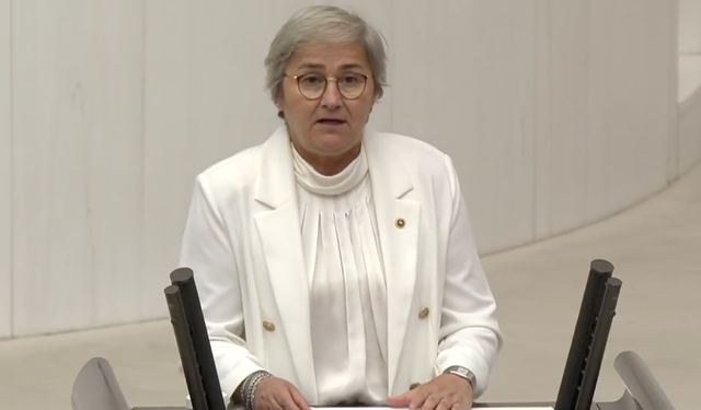 CHP'li Taşkent: "Cumhuriyet, bu karanlığa boyun eğmeme iradesidir"