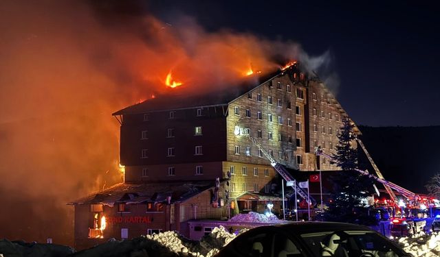 Otel yangını davasında itfaiye personelleri tanık olarak dinlendi